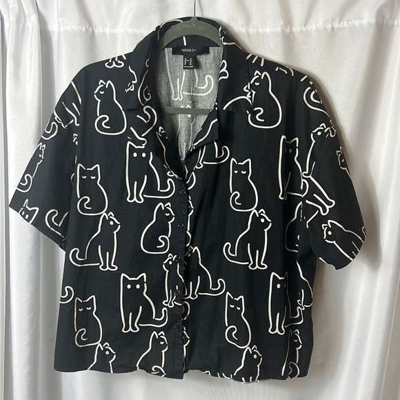 Forever 21 Tops - Forever 21 Plus Button Down